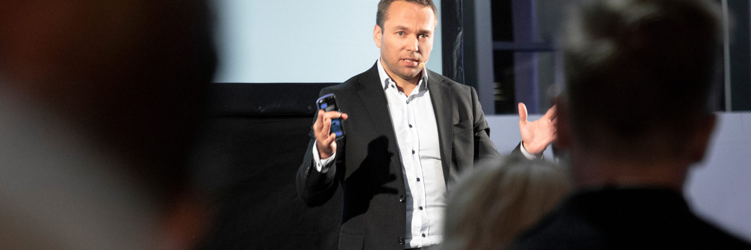 Seppo Kopsala talking about Optomed